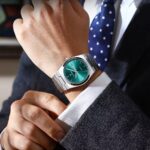 POEDAGAR 930 Men's New Luxury Luminous Date Week Stainless Steel Quartz Watch For Men